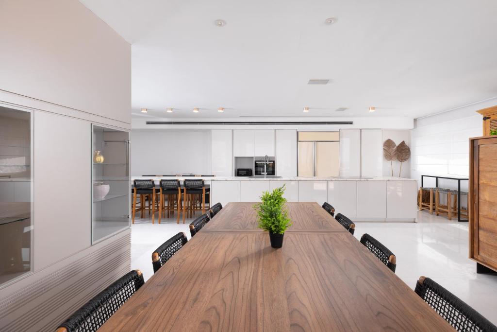 KEDEM — chef's kitchen